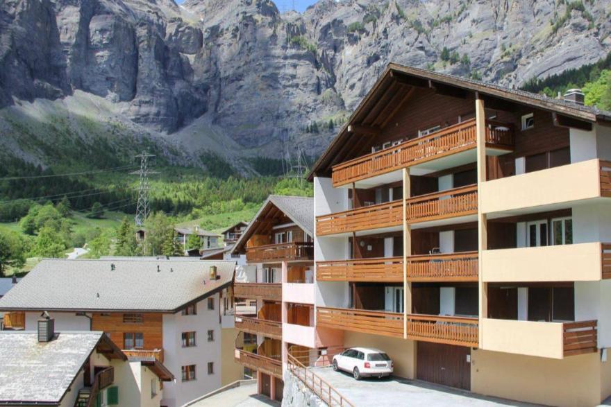 Appartement Eldorado 44 à Loèche-les-Bains Extérieur photo